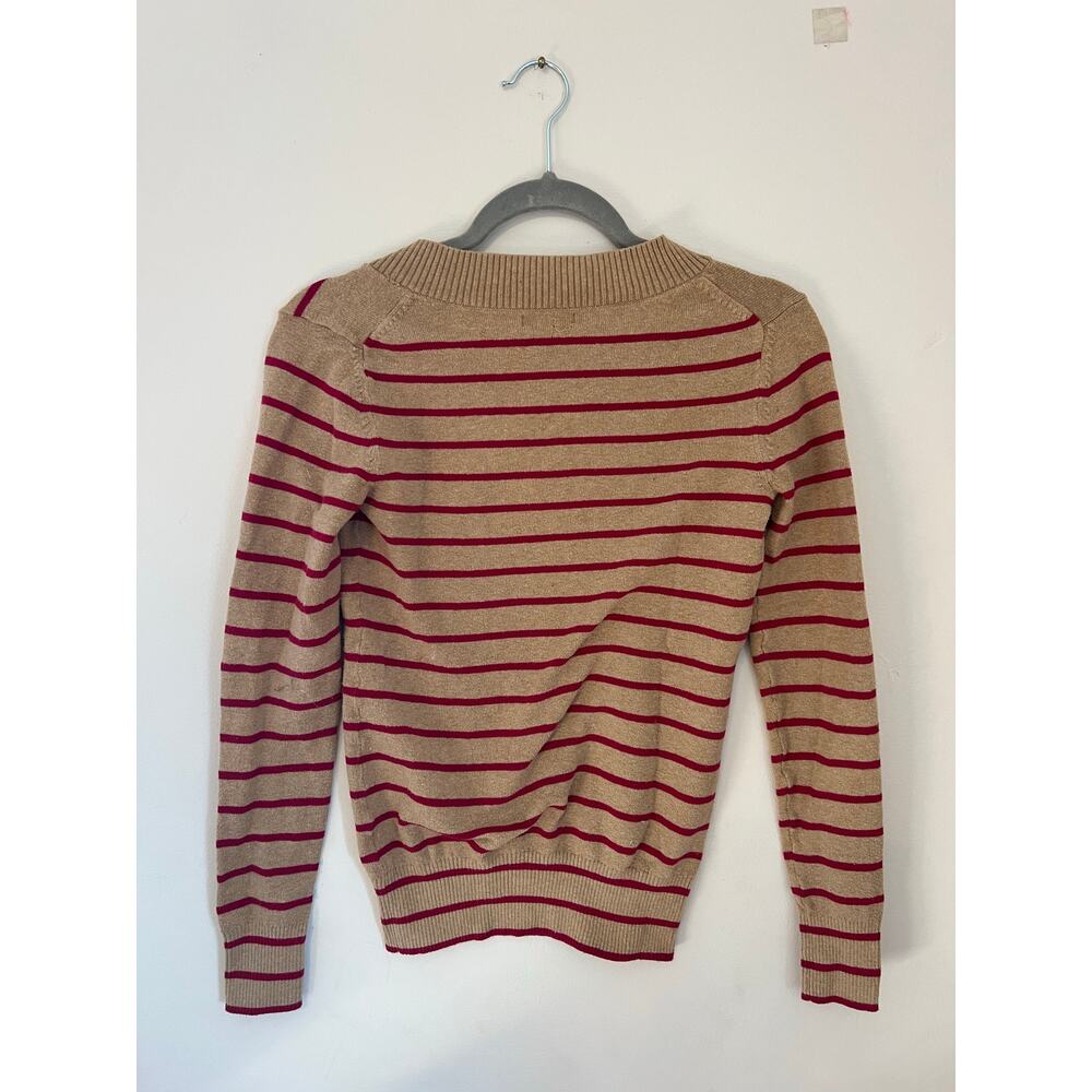 ❤️ 3/$25 GAP V Neck Sweater in Tan with Fuschia stripes, y2k style, XS - Picture 3 of 3